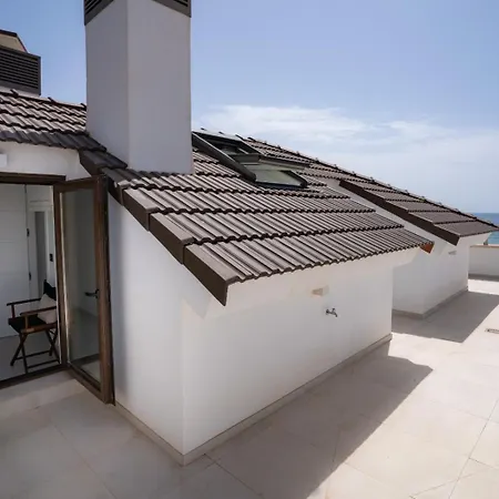 Sea Breeze Penthouse - Goletmalaga Appartamento *